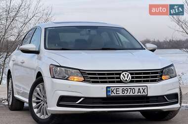 Седан Volkswagen Passat 2015 в Дніпрі