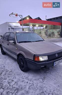 Седан Volkswagen Passat 1989 в Здолбунове