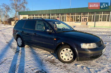 Универсал Volkswagen Passat 1997 в Любешове