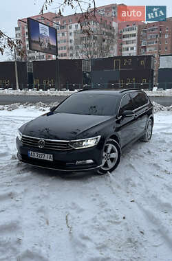 Универсал Volkswagen Passat 2017 в Харькове