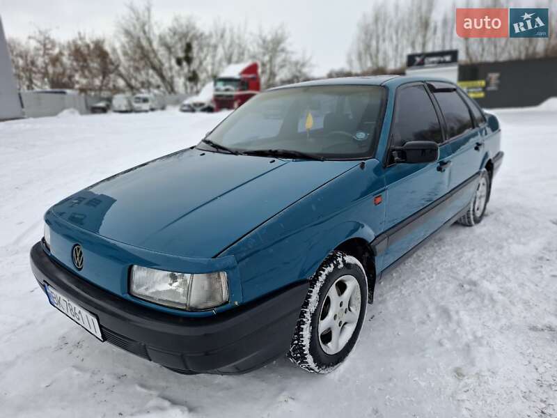Volkswagen Passat 1992