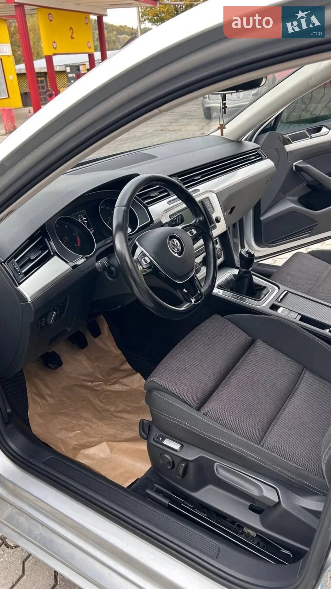 2015 Volkswagen Passat - мініатюра 9