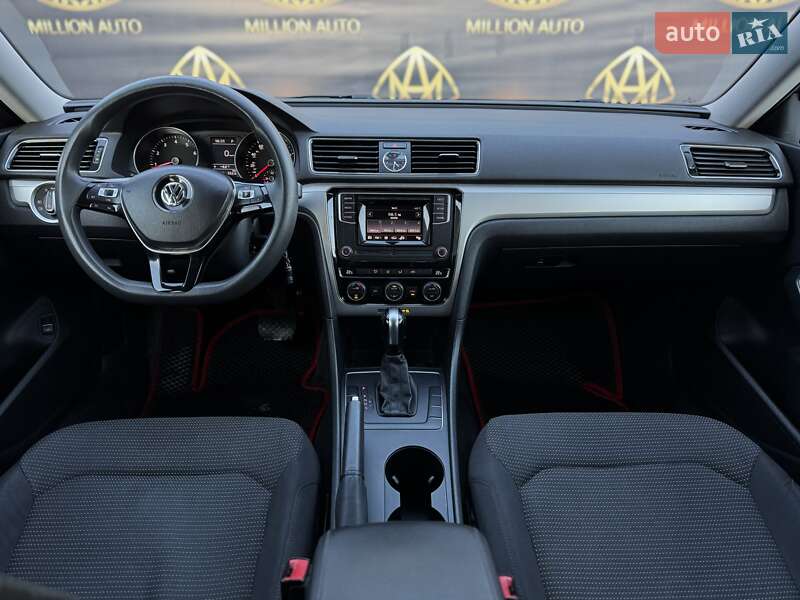 Седан Volkswagen Passat 2015 в Киеве фото 17 Седан Volkswagen Passat 2015 в Киеве