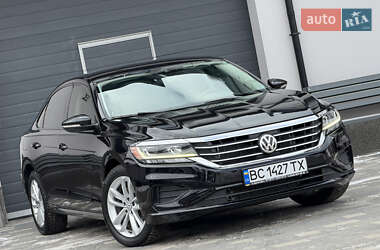 Седан Volkswagen Passat 2020 в Дрогобичі
