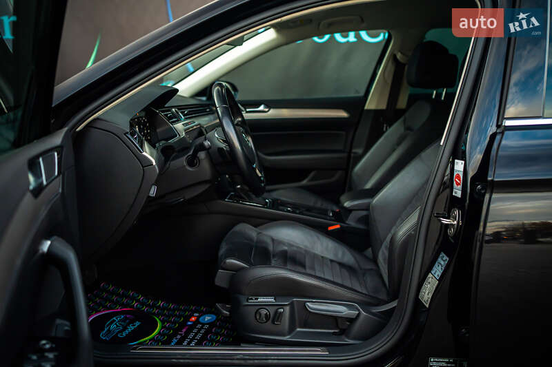 Универсал Volkswagen Passat 2019 в Луцке фото 37 Универсал Volkswagen Passat 2019 в Луцке