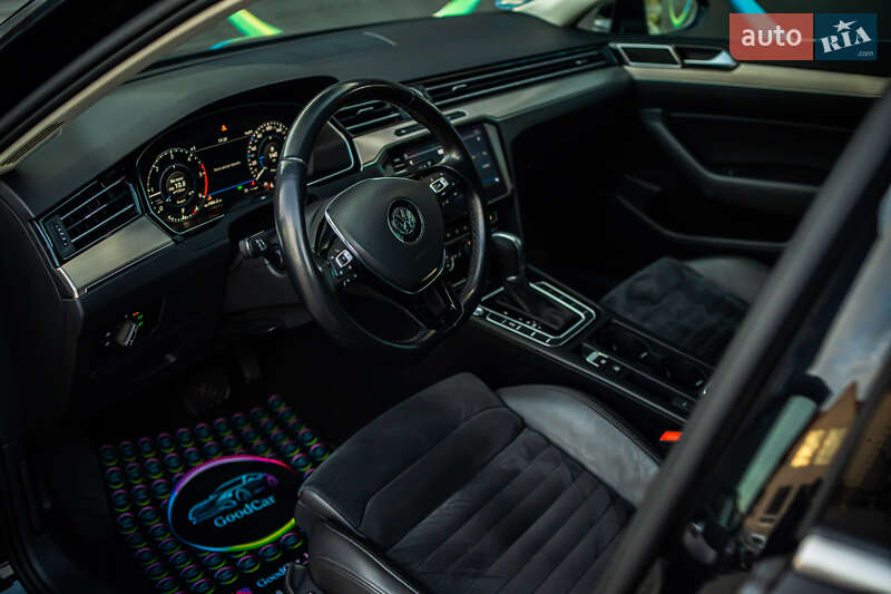 Универсал Volkswagen Passat 2019 в Луцке фото 38 Универсал Volkswagen Passat 2019 в Луцке