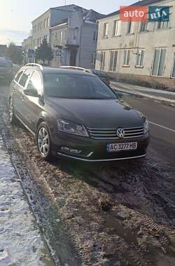 Універсал Volkswagen Passat 2012 в Горохові