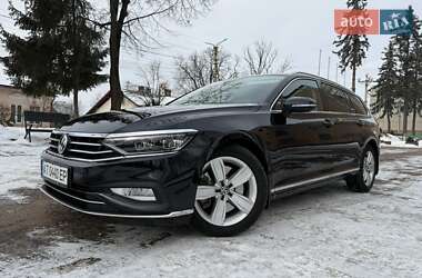 Універсал Volkswagen Passat 2019 в Калуші