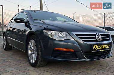 Універсал Volkswagen Passat 2011 в Стрию