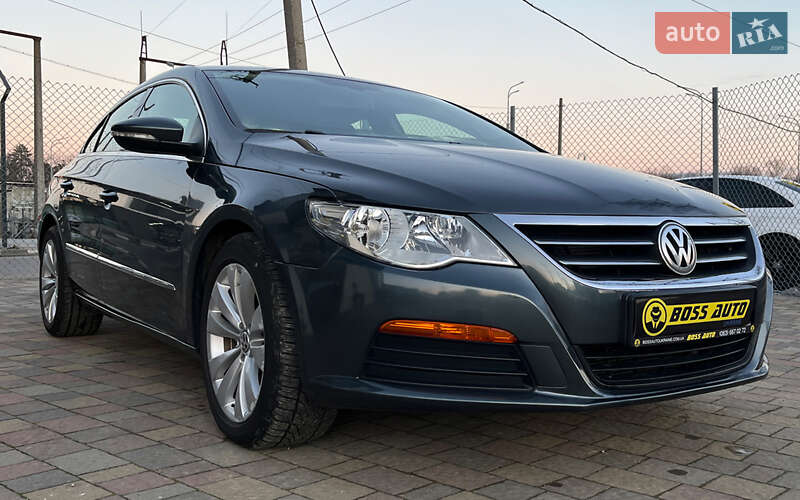 Volkswagen Passat 2011