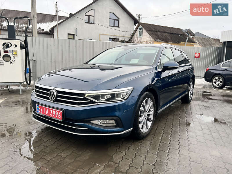 Универсал Volkswagen Passat 2020 в Луцке