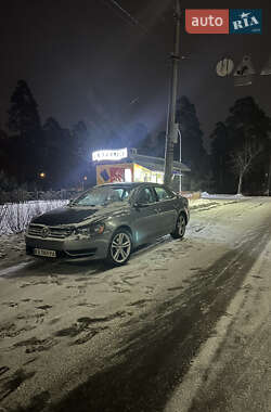 Седан Volkswagen Passat 2015 в Киеве