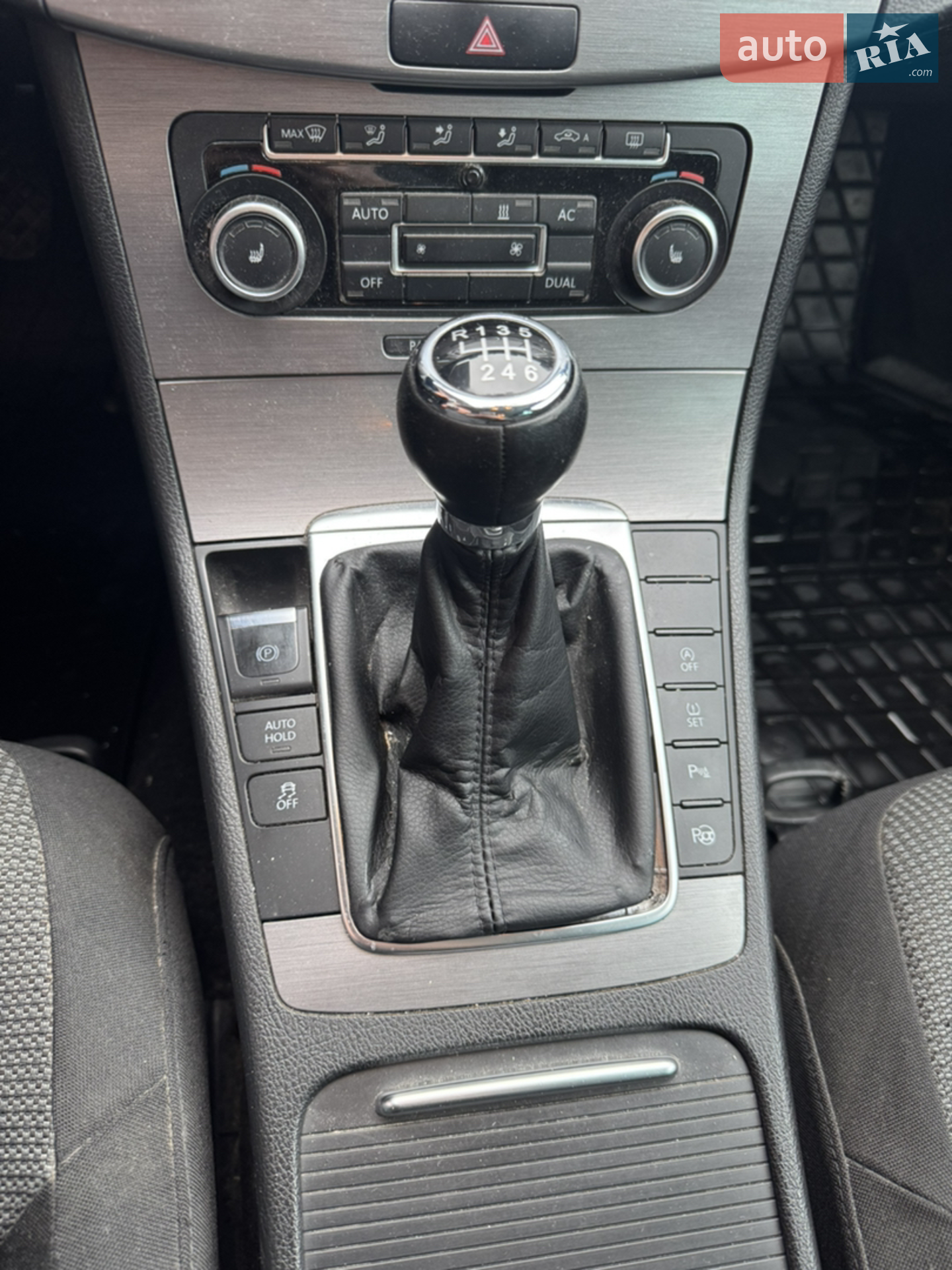 2011 Volkswagen Passat - мініатюра 12