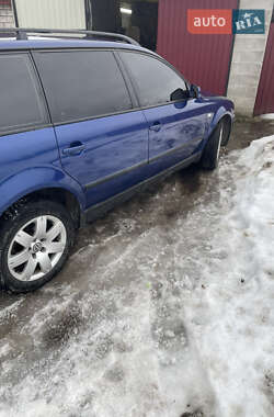 Универсал Volkswagen Passat 2000 в Заречном