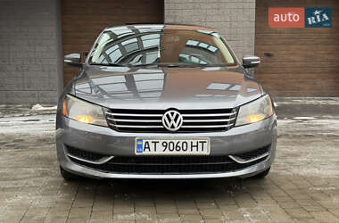 Седан Volkswagen Passat 2012 в Івано-Франківську