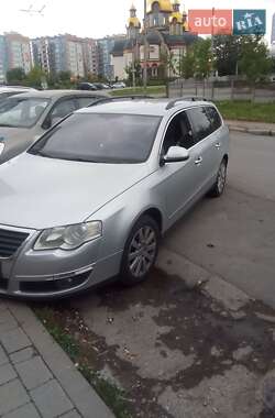 Універсал Volkswagen Passat 2008 в Івано-Франківську