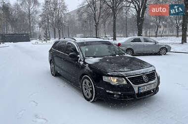 Универсал Volkswagen Passat 2005 в Ровно
