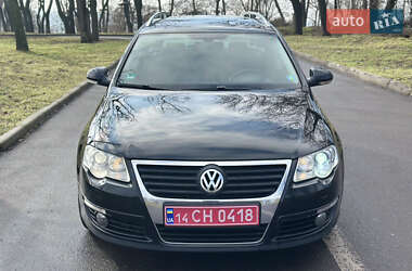 Універсал Volkswagen Passat 2009 в Миколаєві