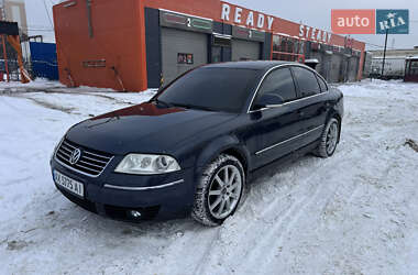 Седан Volkswagen Passat 2004 в Харькове