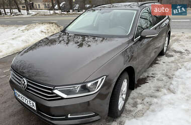 Универсал Volkswagen Passat 2016 в Сумах