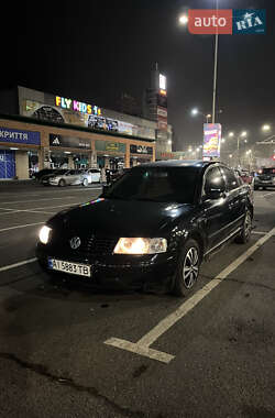 Седан Volkswagen Passat 2000 в Кривом Роге