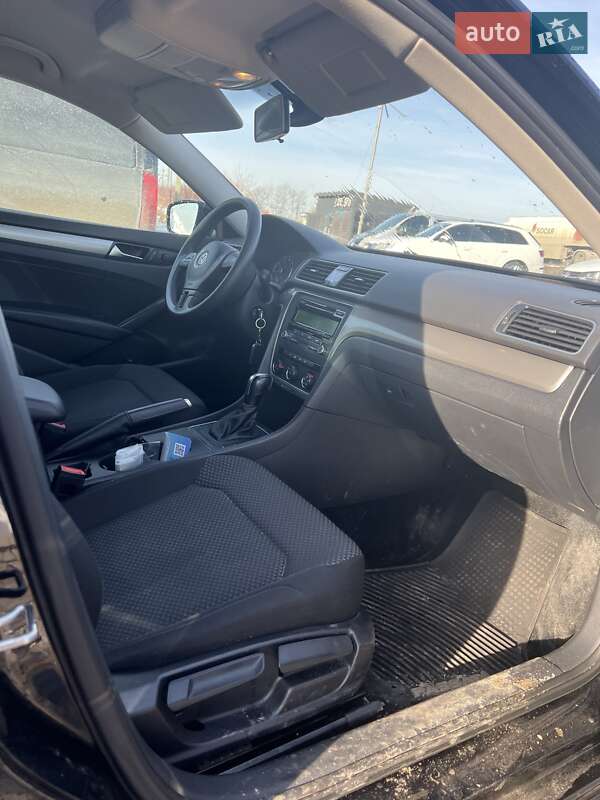 Седан Volkswagen Passat 2015 в Шептицькому