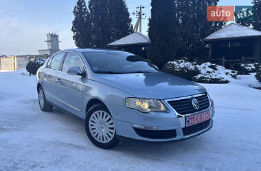 Седан Volkswagen Passat 2009 в Львове