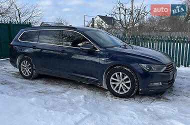 Універсал Volkswagen Passat 2016 в Києві