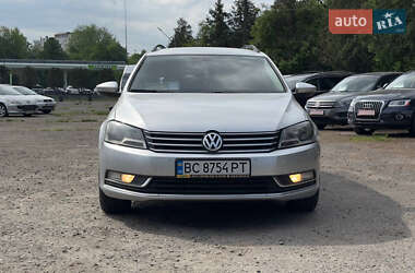Универсал Volkswagen Passat 2011 в Львове