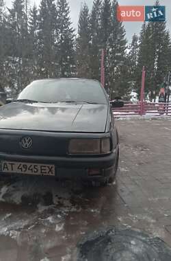 Седан Volkswagen Passat 1992 в Івано-Франківську