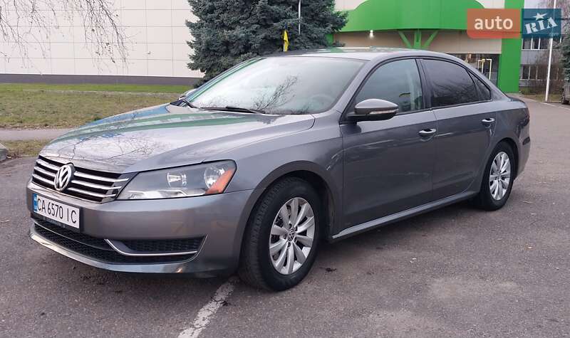 Volkswagen Passat 2011