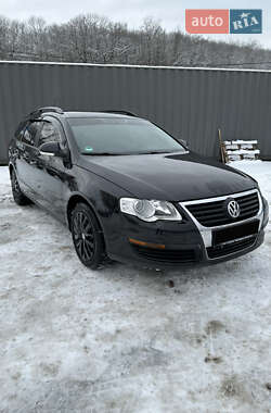 Универсал Volkswagen Passat 2005 в Полтаве
