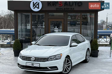 Седан Volkswagen Passat 2017 в Харькове