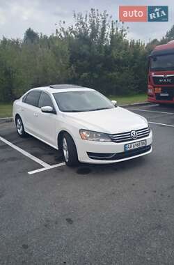Седан Volkswagen Passat 2013 в Києві
