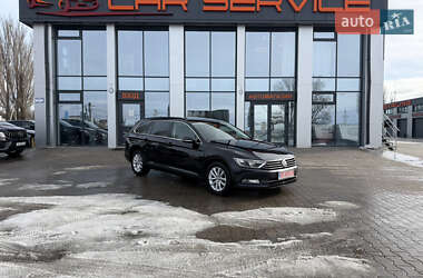 Універсал Volkswagen Passat 2018 в Києві