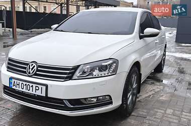 Седан Volkswagen Passat 2012 в Черкассах