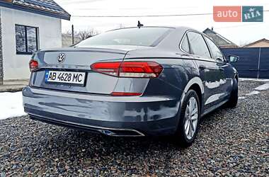 Седан Volkswagen Passat 2020 в Кам'янці