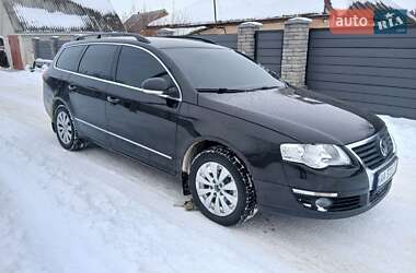 Универсал Volkswagen Passat 2010 в Киеве
