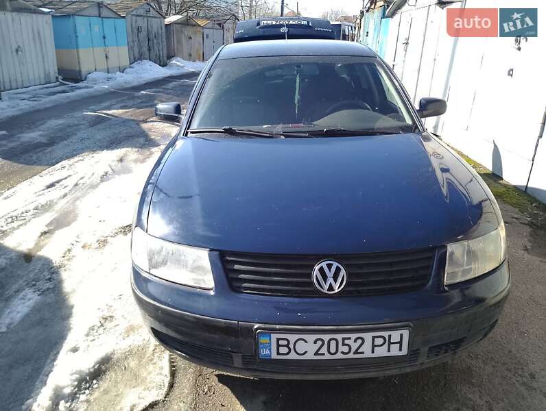 Volkswagen Passat 1996