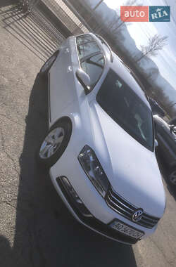 Универсал Volkswagen Passat 2013 в Сокирнице