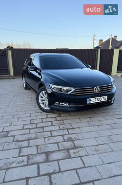 Универсал Volkswagen Passat 2016 в Львове
