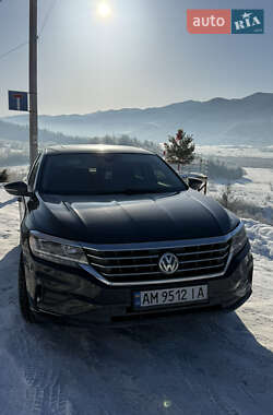 Седан Volkswagen Passat 2020 в Житомире