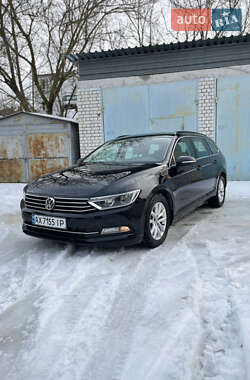 Універсал Volkswagen Passat 2015 в Харкові