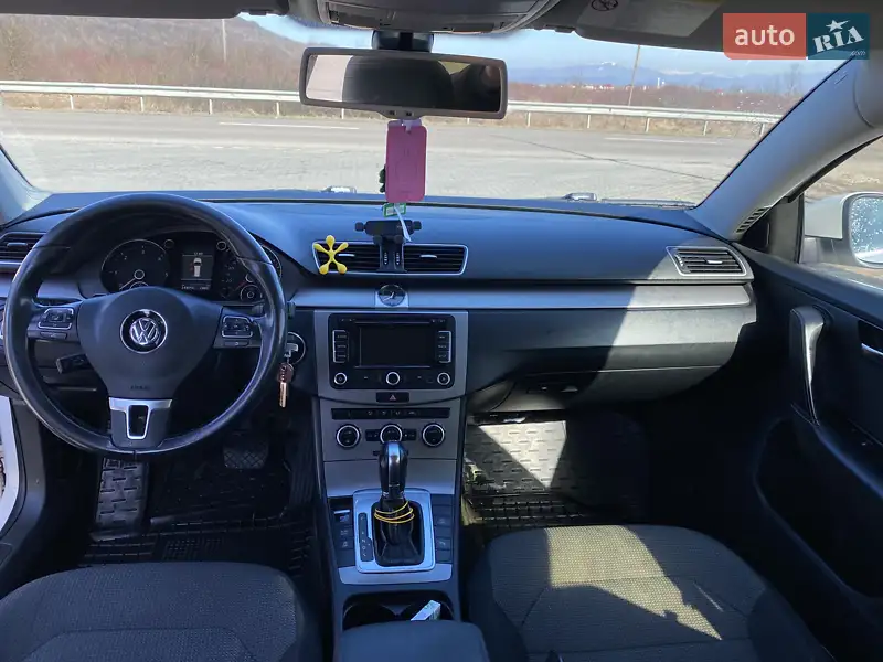 Volkswagen Passat 2013 VIN WVWZZZ3CZEE057494 фото оголошення 7 з 38