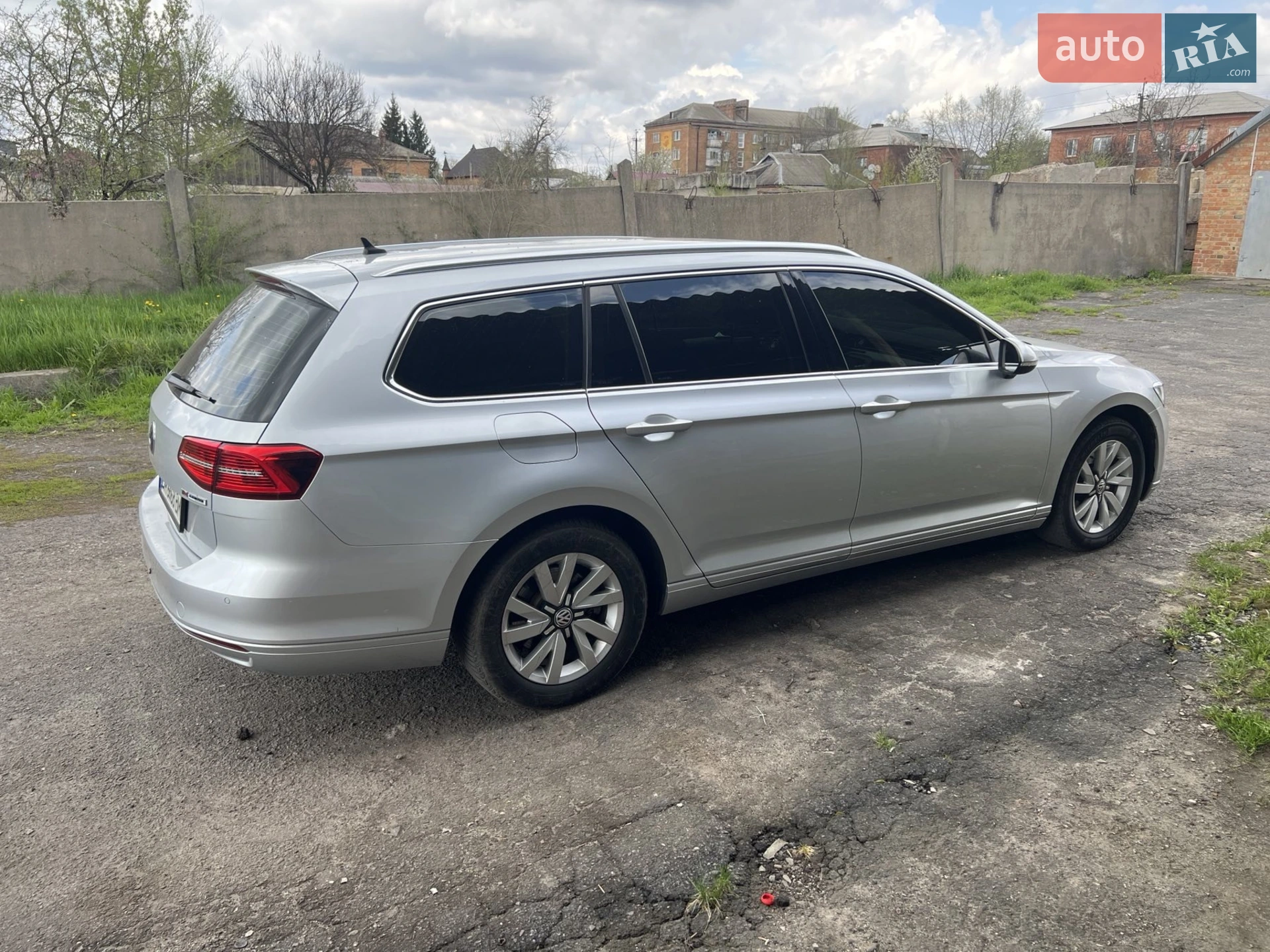 2016 Volkswagen Passat - мініатюра 3