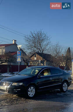 Седан Volkswagen Passat 2006 в Хмельницком