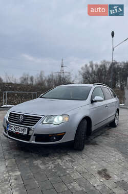 Универсал Volkswagen Passat 2008 в Ивано-Франковске
