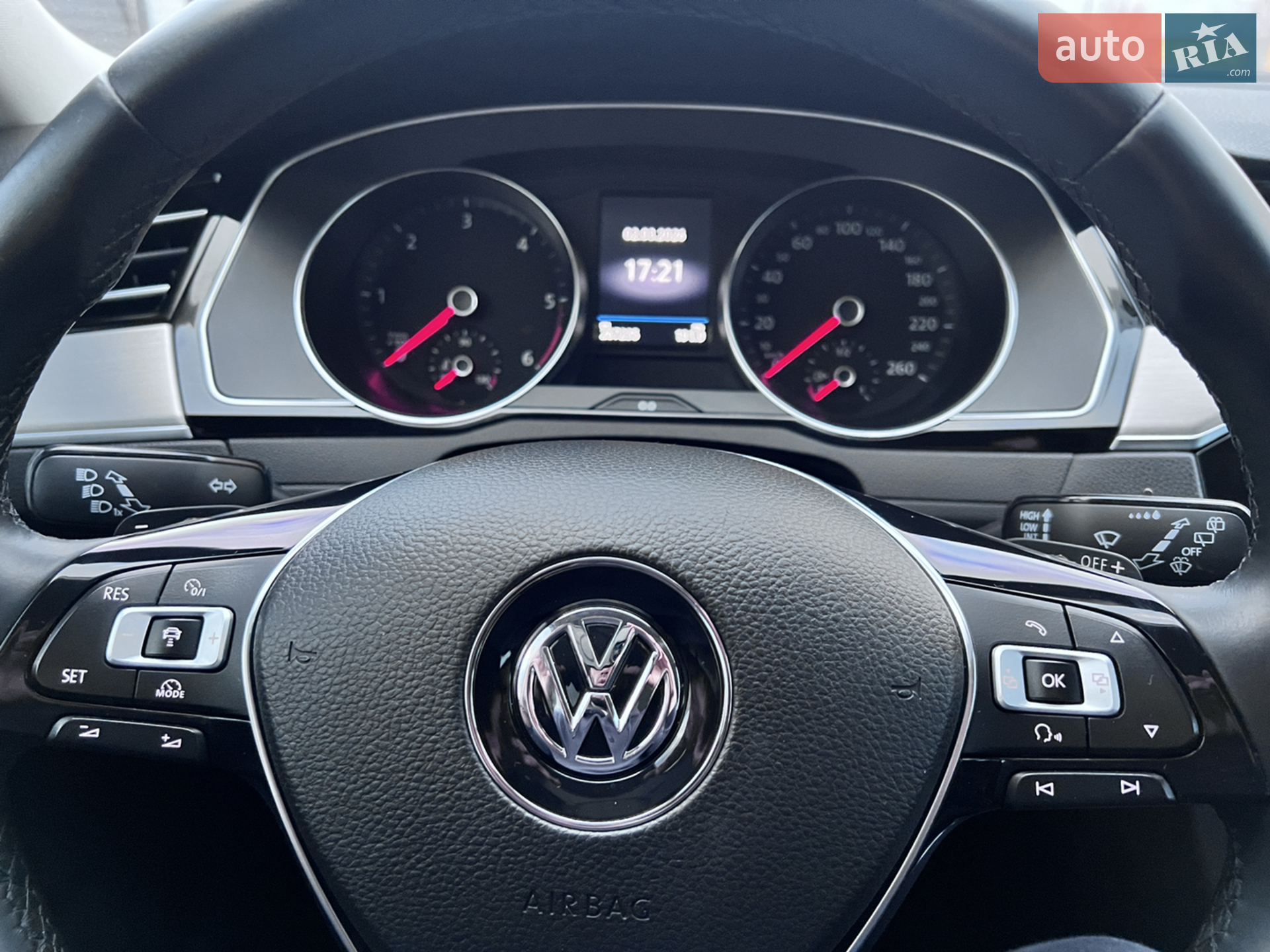 2016 Volkswagen Passat - мініатюра 23