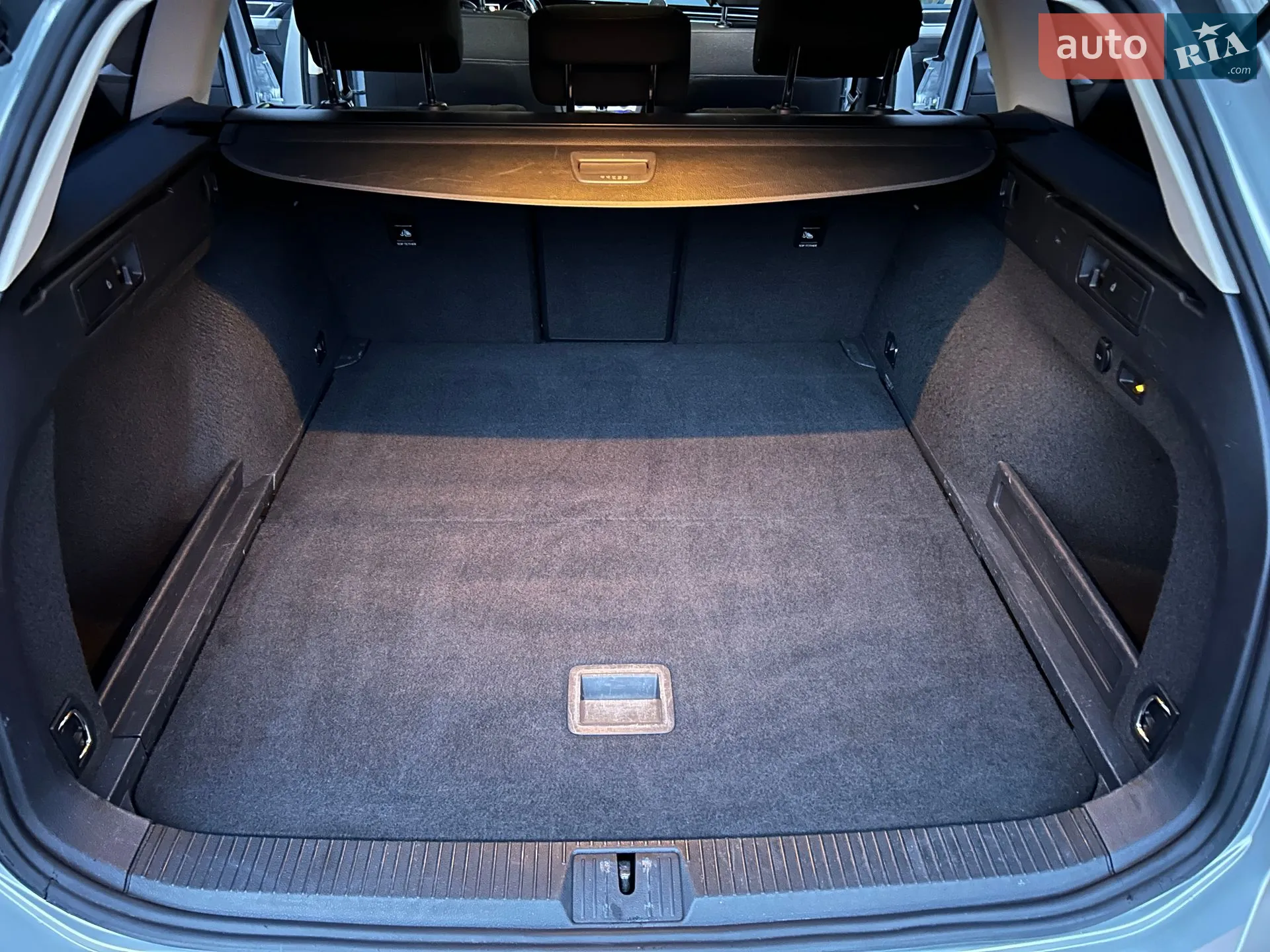 2015 Volkswagen Passat - мініатюра 28