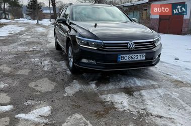Універсал Volkswagen Passat 2015 в Миколаєві